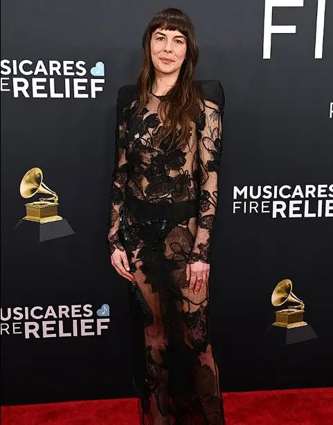 Darling, This Isn’t Fashion — It’s a Tragedy: A Karen’s Take on the Latest Red Carpet Disasters