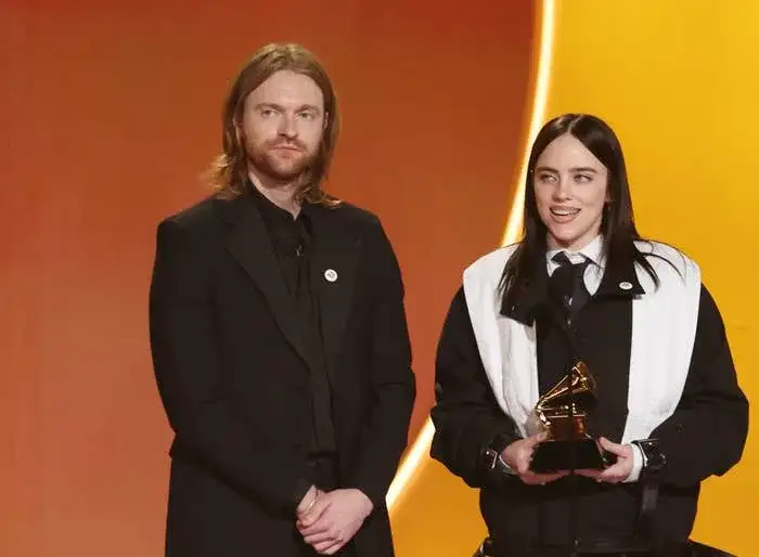 Viral Moments: How Gen Z Icons Like Billie Eilish Dominate Pop Culture with Candid Interviews and Meme-Worthy Reactions