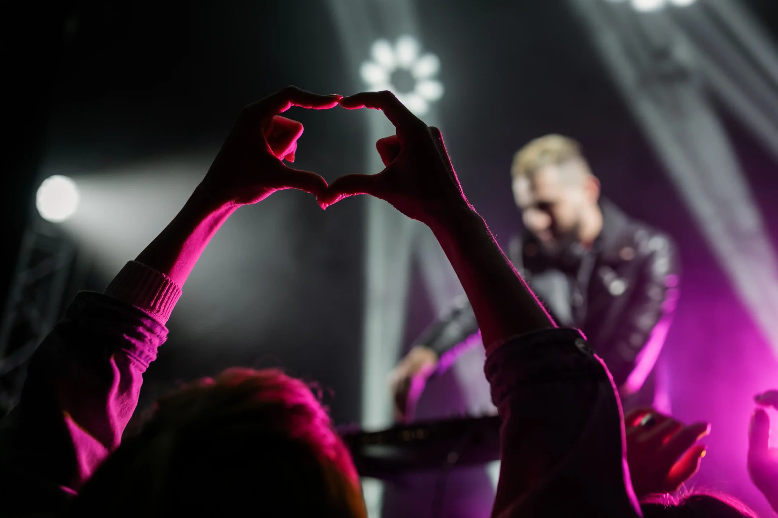 I Heard the New Hit Song Everyone Loves and I Have Some Concerns: An Exhausted Woman’s Review of Modern Music Trends