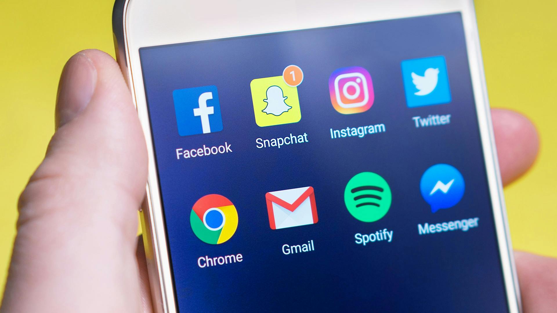 Why Everyone Online Is Yelling for No Reason Again